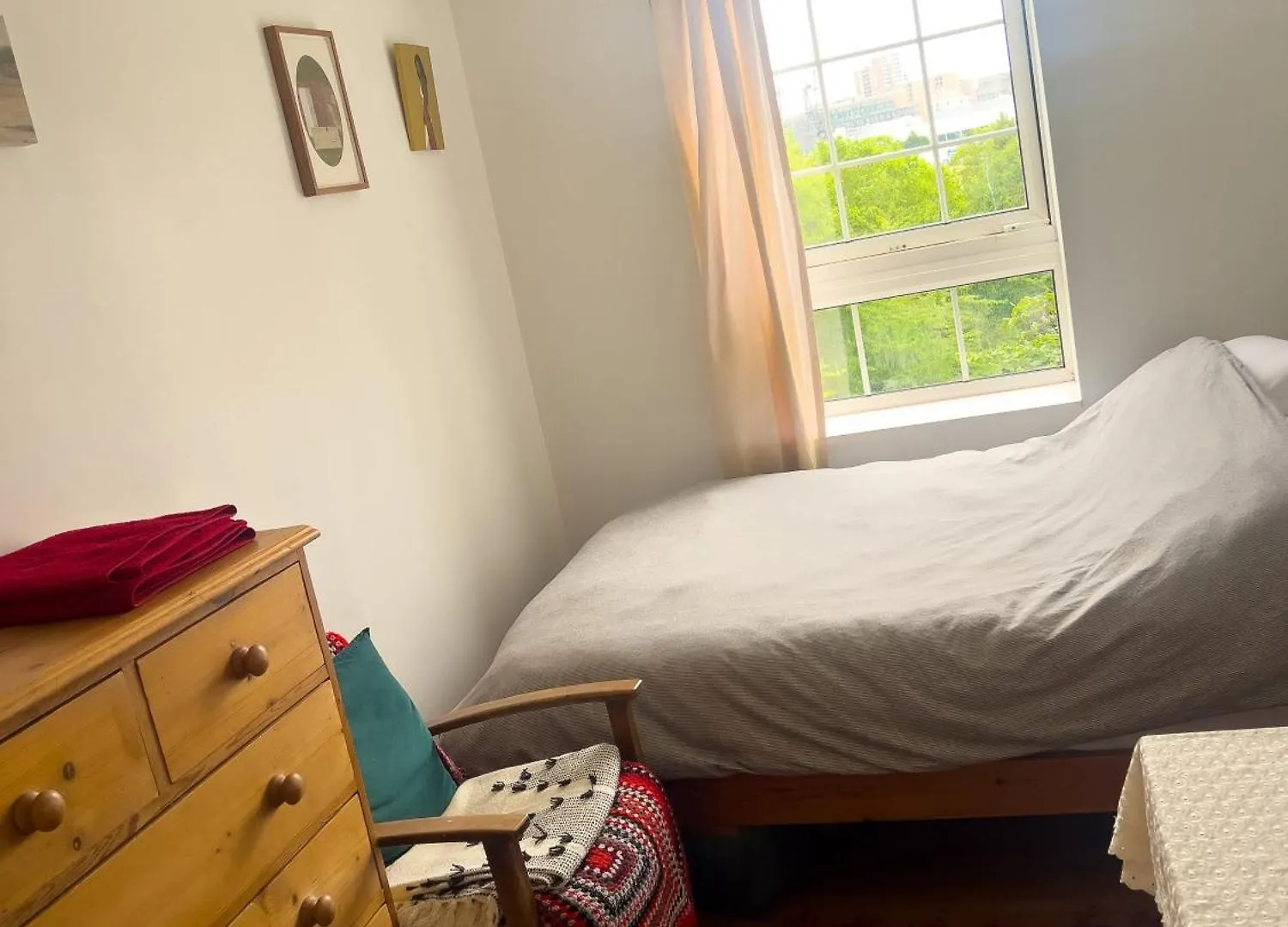 Charming And Cosy Canary Wharf Room With Stunning Views London